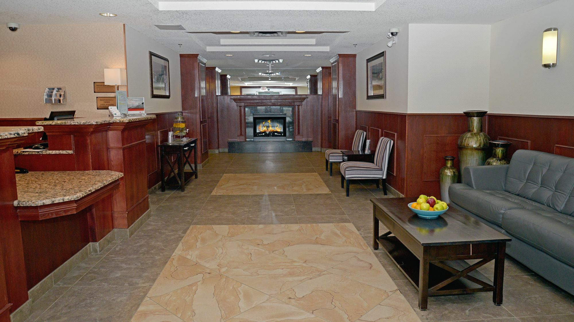 Holiday Inn Express Hotel & Suites-Hinton By Ihg Exterior photo